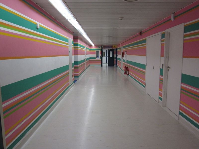 New Bridget Riley Mural at St. Mary’s Hospital, London - Op-Art.co.uk