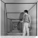Alberto Biasi in 1967 with "Spazio Oggetto-Ellebi"